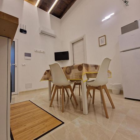 House In The Castle Via Gramignani N 35 Catania Villa Exterior photo
